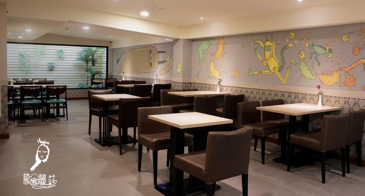 Monalisa Hotel Tainan Exterior foto